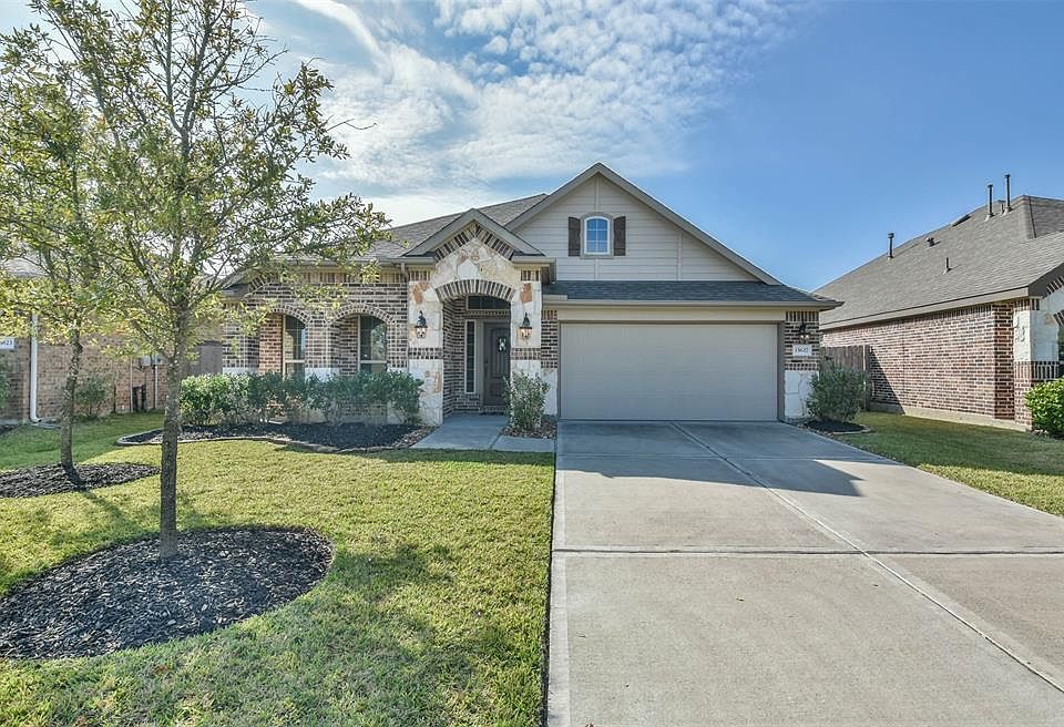1st image of 15627 Marberry Dr