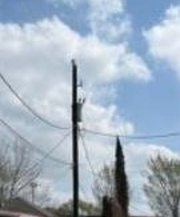 Exterior Neighborhood (street photo)