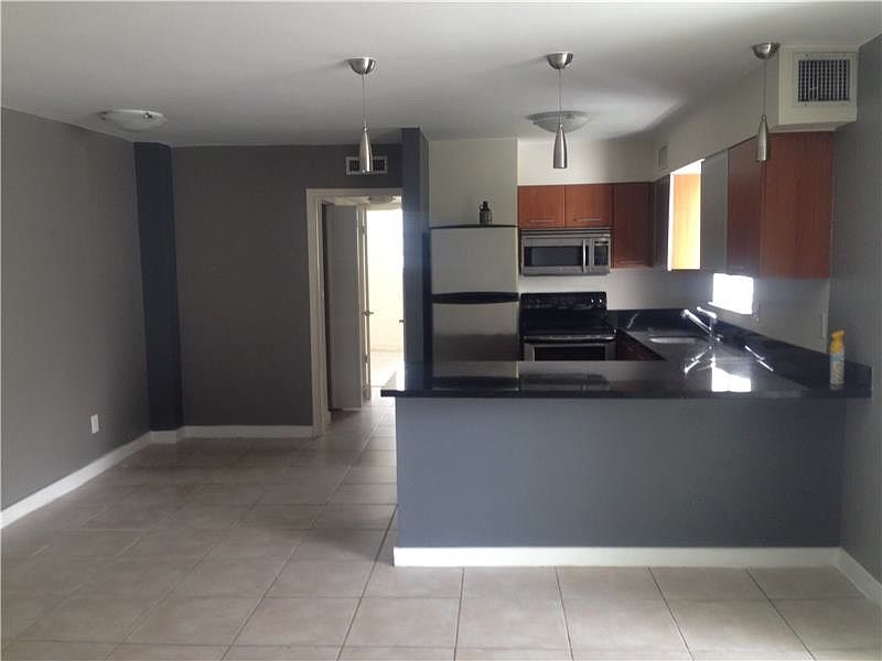 1st image of 750 NE 64th St APT B414