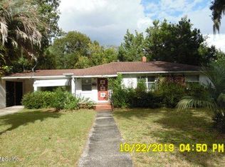 818 Pine Ave, Green Cove Springs, FL 32043