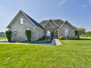 240 Pineville Rd, Statesville, NC 28677