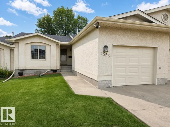 1552 54th St NW, Edmonton, AB T6L 6H4