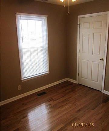 5th image of 918 Princeton Dr