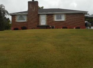 519 Dally Rd, Coal Center, PA 15423