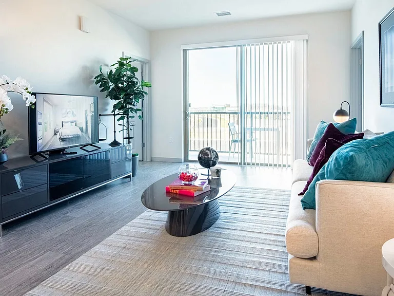 Elevate Apartments — Photo 65