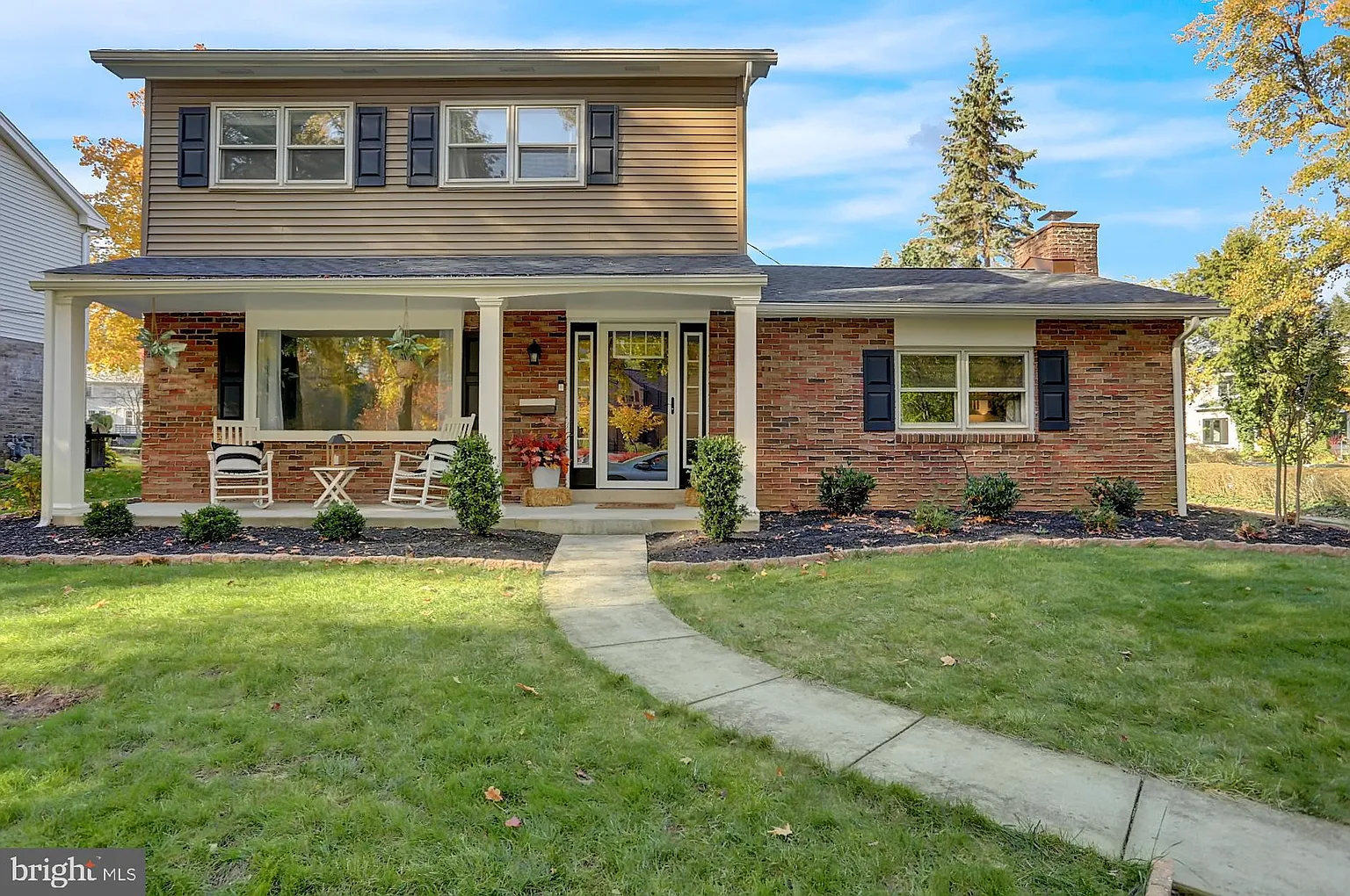 1017 Wayne Ave photo 1