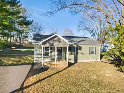 1204 Staples St, Radford, VA, 24141