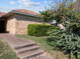 2445 E Timberview Ln, Arlington, TX 76014