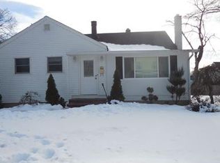 611 Decatur Ave, Middlesex, NJ 08846