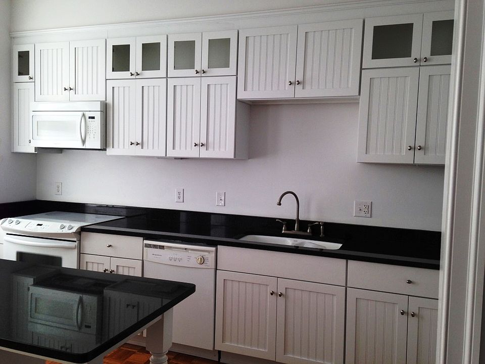 1st image of 212 E Clay St Unit 3D
