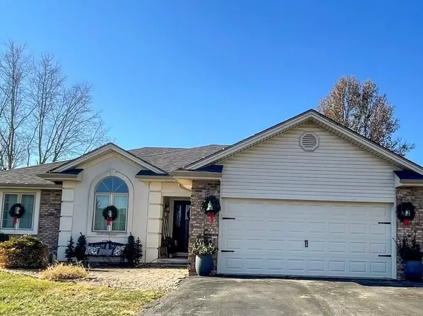 557 Daniel Dr, North Vernon, IN 47265