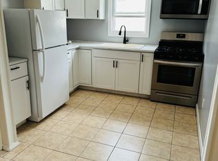 230 Morris Ave FLOOR 2, Pawtucket, RI 02860