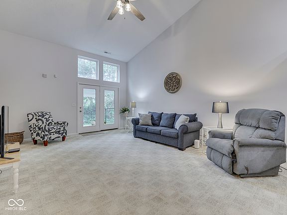 3rd image of 1314 Summerhouse Dr