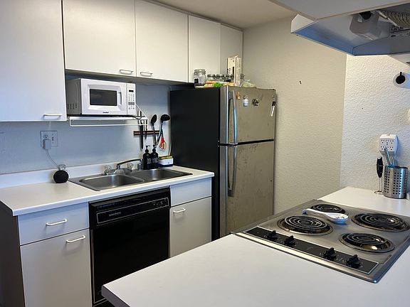 2nd image of 201 Harrison St APT 900