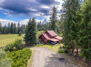 756 Herrmann Lake Rd, Sagle, ID 83860