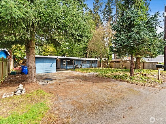 2nd image of 9012 NE 178th Street