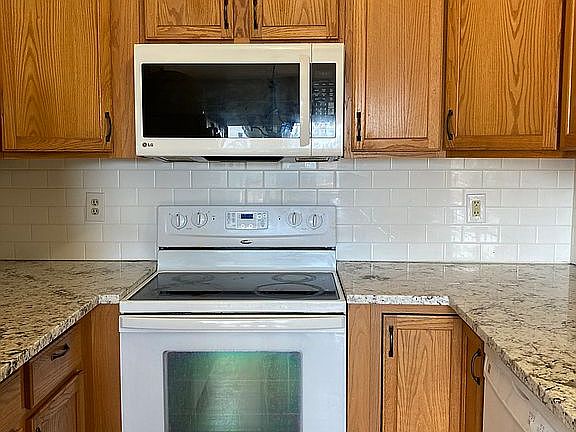 New granite countertop