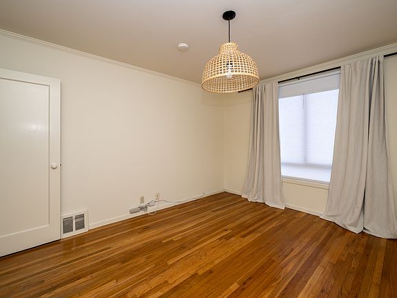 2nd image of 1401 43rd Ave