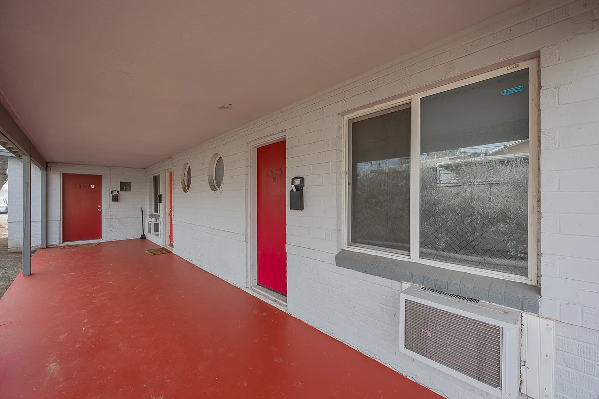 Building Photo - 1505 E Harvard St