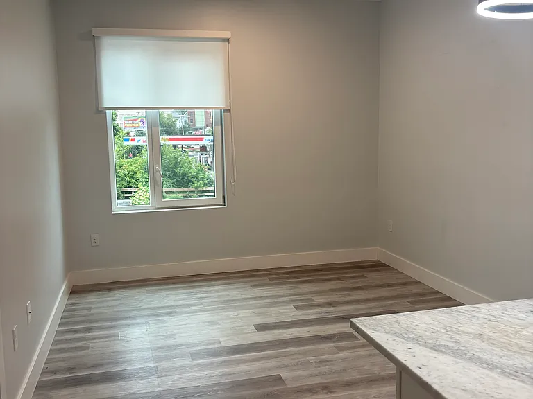 1 Lafayette Sq #206 — Photo 4