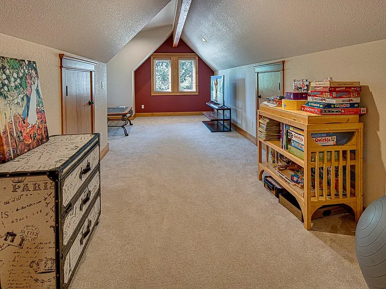 2601 NW Crossing Dr — Photo 19