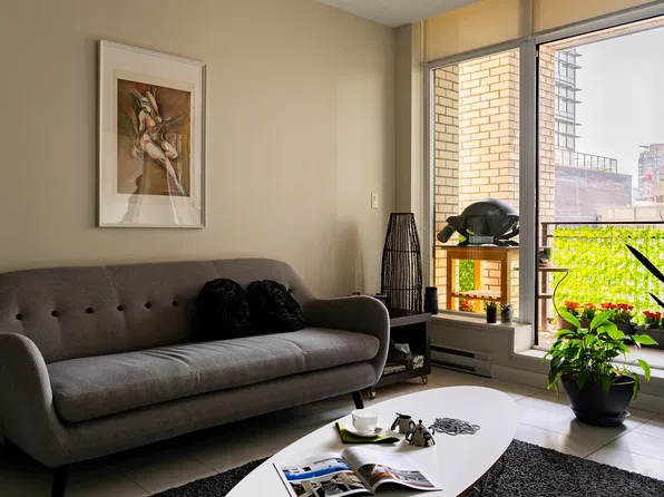 1252 Hornby St #503, Vancouver, BC V6Z 0A3