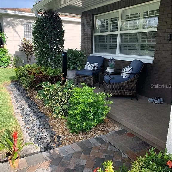 3920 W Laurel St — Photo 2