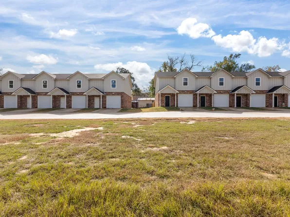 500 Mount Sylvan St, Lindale, TX 75771