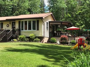 2168 Erickson Rd, Ashville, NY 14710