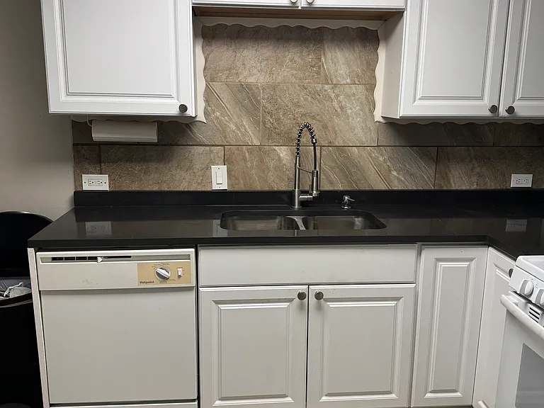 701 Monticello Dr #205 — Photo 7