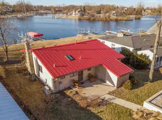 340 Ln 800 Snow Lk, Fremont, IN 46737