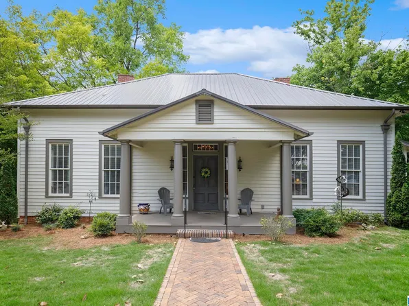 613 Shelby St, Montevallo, AL 35115