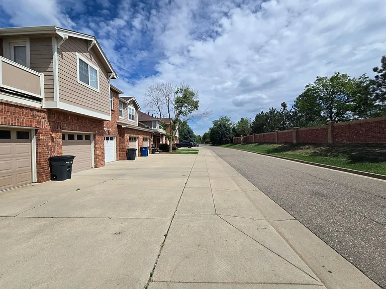 8865 Federal Blvd #202 — Photo 25