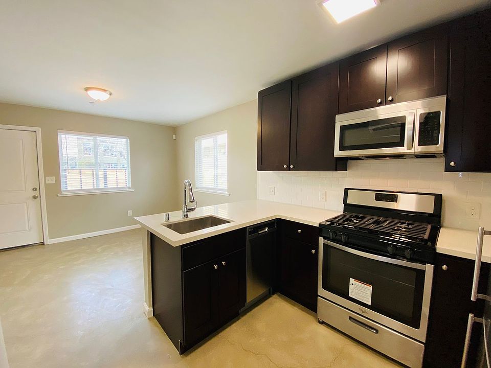 1st image of 500-502 23rd Ave #1B-1BA-550SQFT