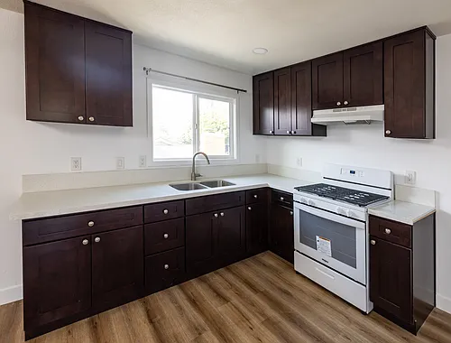 15925 S Myrtle Ave #15925 Photo 1