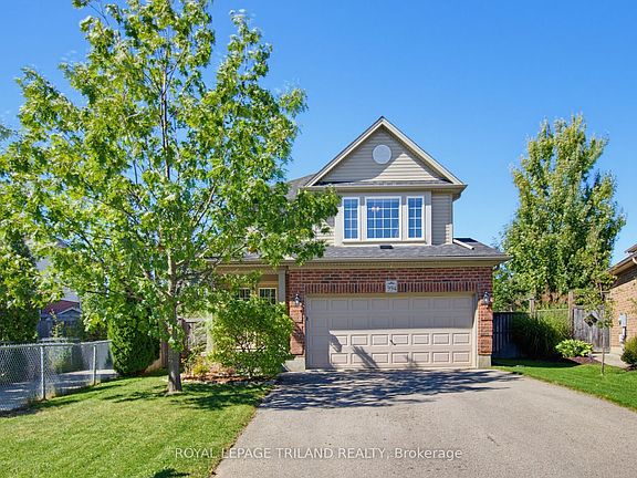 2nd image of 994 Foxcreek Rd