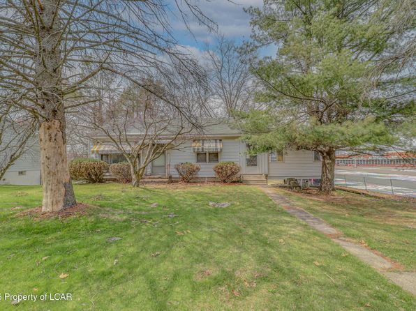 291 S Mountain Blvd, Mountain Top, PA 18707