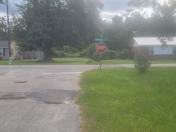 5th image of 2201 Eastover Dr