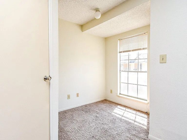7575 Cambridge St #1004 — Photo 22