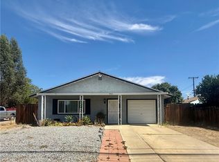 961 Park Way, Lake Elsinore, CA 92530