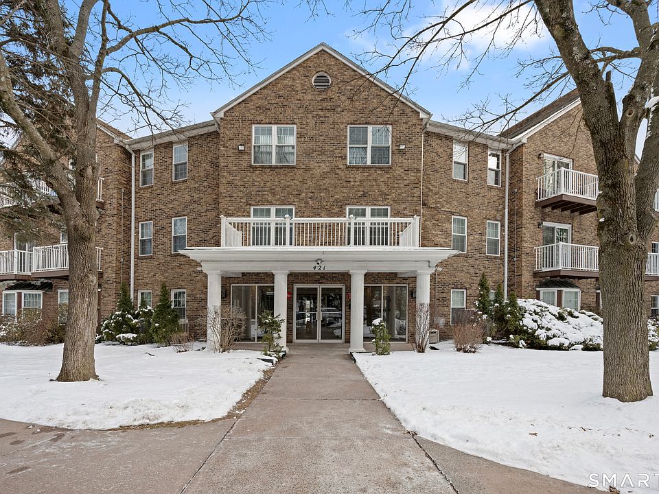 1st image of 421 Tolland Street #208