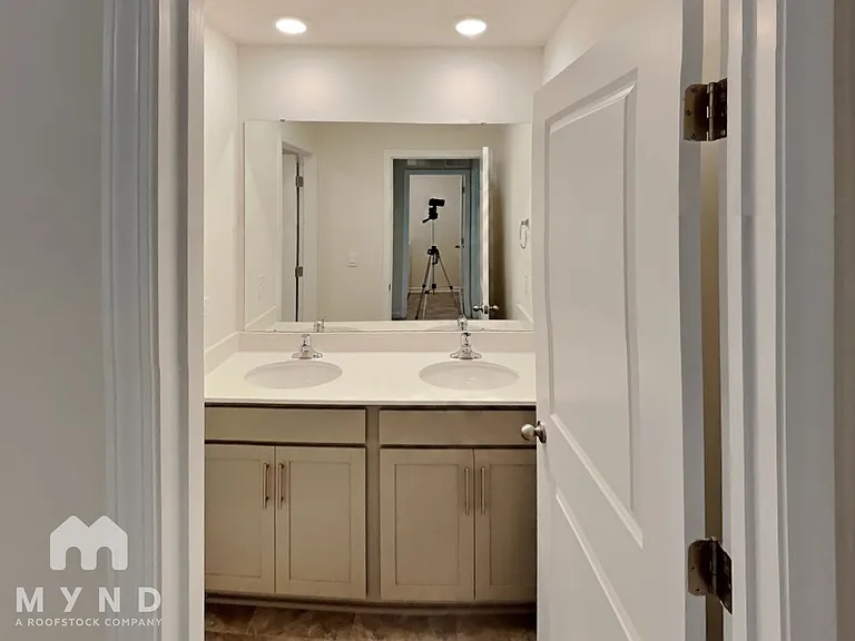 2126 Allium Dr — Photo 16