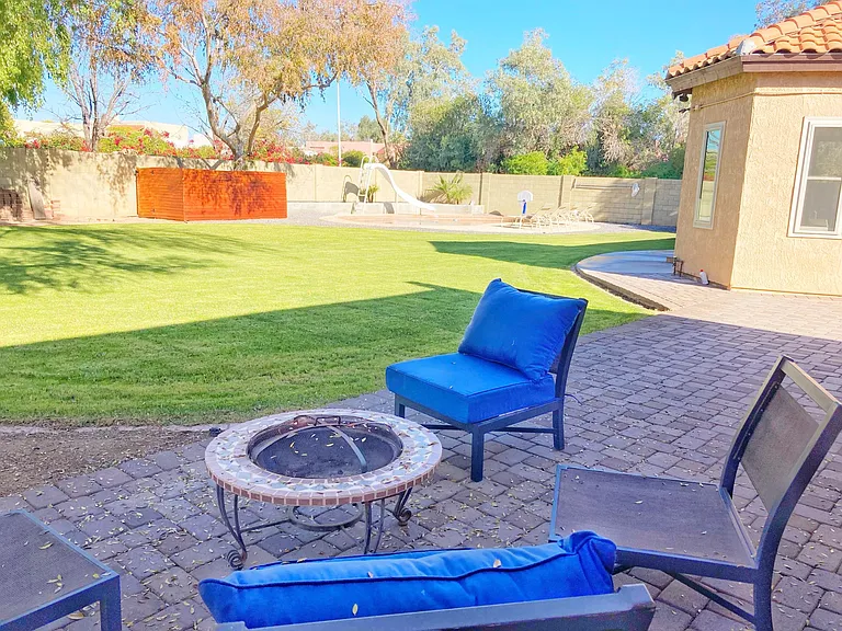 2142 E Woodman Dr — Photo 23