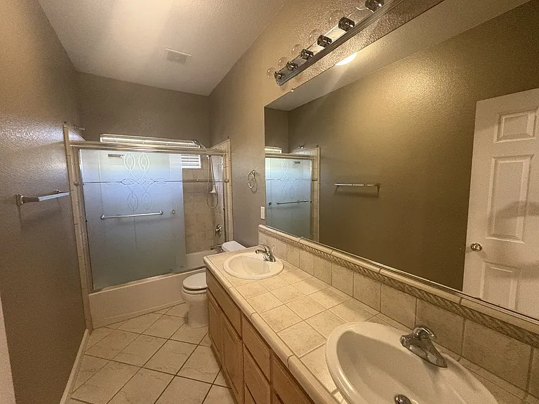9745 W Taron Dr — Photo 14