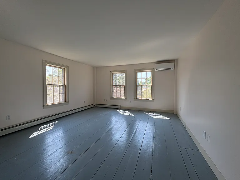 528 Sennebec Rd — Photo 8