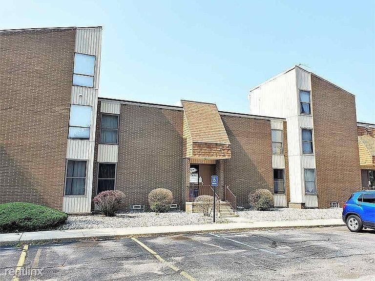 1st image of 29 Dickinson St #53