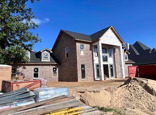 125 Carriage Ct, White Hall, AR 71602