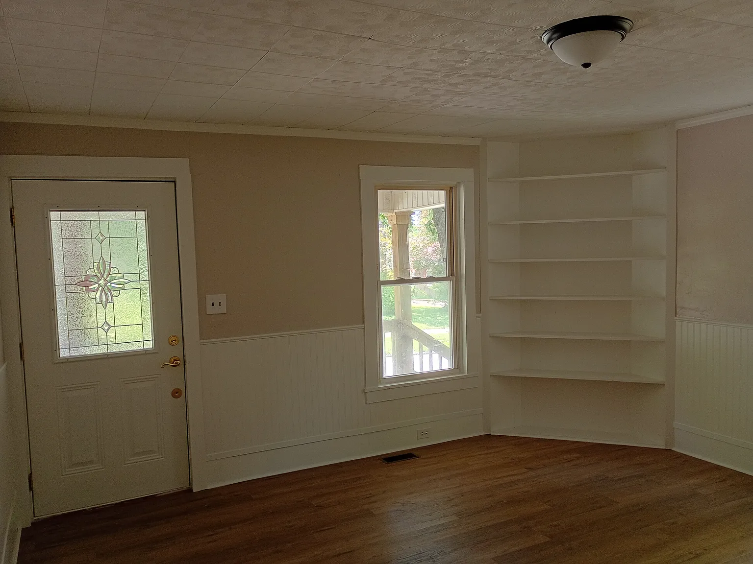 534 N Grant St — Photo 4