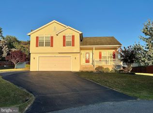 44 Godby Cir, Martinsburg, WV 25404
