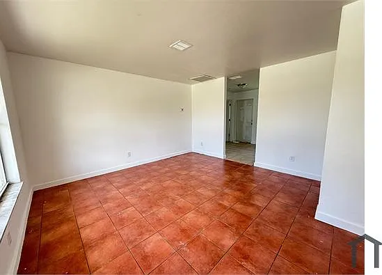 1703 Palm Dr — Photo 13